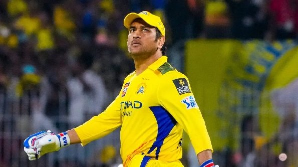 धोनी संभालेंगे चेन्नई टीम की कप्तानी