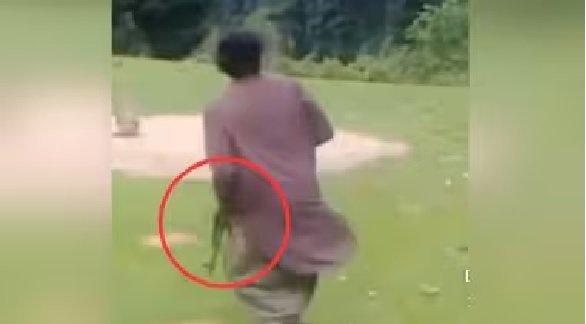 पहलगाम में हुए आतंकी हमले के एक हमलावर की पहली तस्वीर