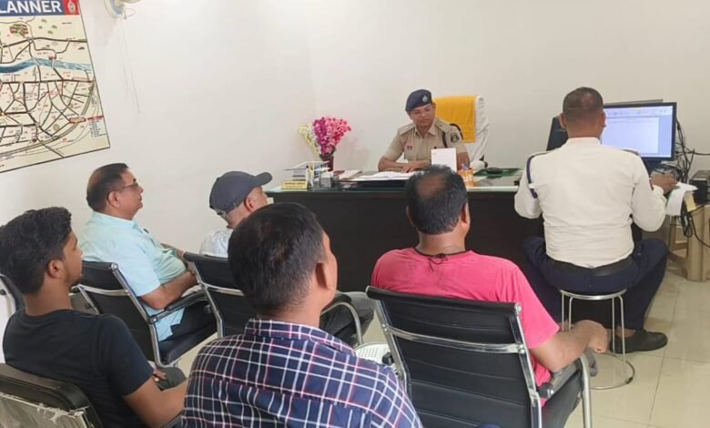 अब प्रेशर हॉर्न एवं मोडिफाइड साइलेंसर बेचने पर होगी कार्यवाही, पुलिस सायरन नहीं बेचने दी हिदायत