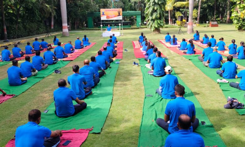 जिंदल स्टील एंड पावर लिमिटेड के मशीनरी डिवीजन रायपुर प्लांट में अंतर्राष्ट्रीय योग दिवस बड़े धूमधाम से मनाया गया जिंदल स्टील एंड पावर लिमिटेड के मशीनरी डिवीजन रायपुर प्लांट में अंतर्राष्ट्रीय योग दिवस बड़े धूमधाम से मनाया गया