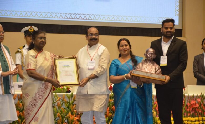 छत्तीसगढ़ ने राष्ट्रीय मंच पर बिखेरी स्वच्छता की चमक, 20 हजार से कम आबादी वाले शहरों में बिल्हा देश का सबसे स्वच्छ शहर