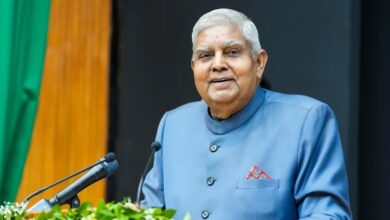 न्यायाधीश से निपटने के लिए संवैधानिक व्यवस्था अपनाना समाधान नहीं है; पैसे का स्रोत क्या है? यह किसका था? : उपराष्ट्रपति न्यायाधीश से निपटने के लिए संवैधानिक व्यवस्था अपनाना समाधान नहीं है; पैसे का स्रोत क्या है? यह किसका था? : उपराष्ट्रपति