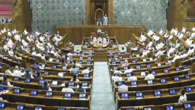 संसद का मानसून सत्र : हंगामे के चलते दोनों सदन स्थगित संसद का मानसून सत्र : हंगामे के चलते दोनों सदन स्थगित