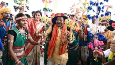 मंत्री नेताम के निवास में मनाया गया पोरा तिहार, राज्यपाल डेका भी हुए शामिल