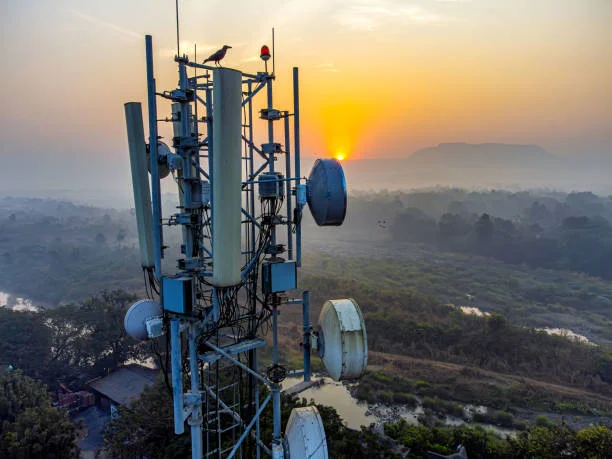 देश के पूर्वोत्तर क्षेत्र के 45,934 गांवों में से 42,093 गांव मोबाइल कनेक्टिविटी से जुड़े: केंद्र