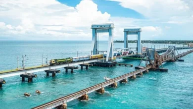 पंबन ब्रिज में तकनीकी खराबी, रामेश्वरम की ट्रेन सेवाएं घंटों तक रुकी रहीं