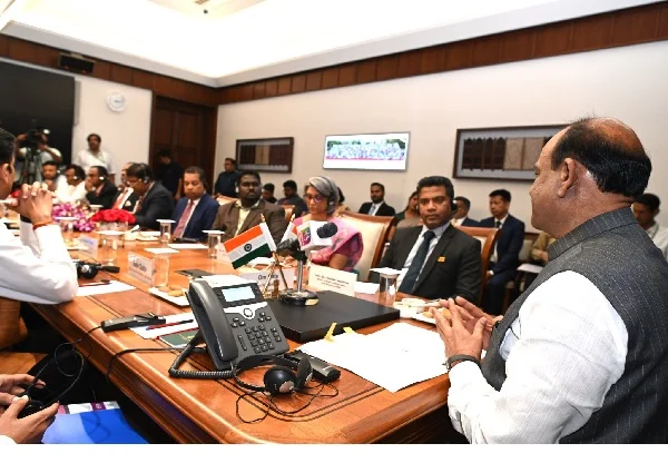 Neighbourhood First’ नीति और ‘Vision SAGAR’ में भारत का अहम भागीदार है श्रीलंका: ओम बिरला Neighbourhood First’ नीति और ‘Vision SAGAR’ में भारत का अहम भागीदार है श्रीलंका: ओम बिरला