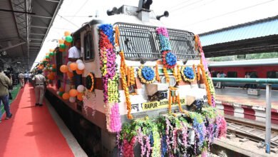 प्रधानमंत्री की विशेष पहल से बस्तर समेत प्रदेश भर में रेल सेवाओं का बढ़ा दायरा : मुख्यमंत्री श्री साय प्रधानमंत्री की विशेष पहल से बस्तर समेत प्रदेश भर में रेल सेवाओं का बढ़ा दायरा : मुख्यमंत्री श्री साय