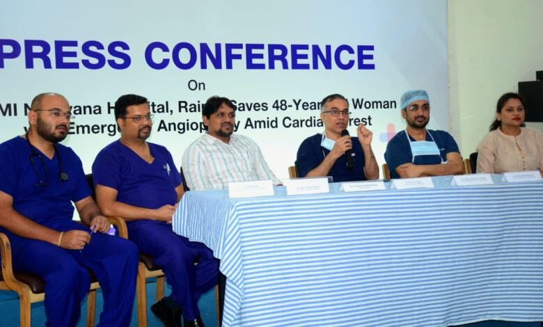 कार्डियक अरेस्ट के दौरान डॉ. सुनील गौनियाल ने की आपातकालीन एंजियोप्लास्टी, 48 वर्षीय महिला को मिला नया जीवन