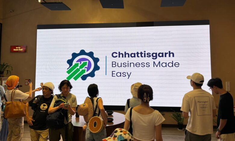 ओसाका (जापान) में वर्ल्ड एक्सपो 2025 के पहले ही दिन छत्तीसगढ़ पैवेलियन में उमड़ी रौनक, 22 हजार से अधिक दर्शकों ने किया अवलोकन ओसाका (जापान) में वर्ल्ड एक्सपो 2025 के पहले ही दिन छत्तीसगढ़ पैवेलियन में उमड़ी रौनक, 22 हजार से अधिक दर्शकों ने किया अवलोकन