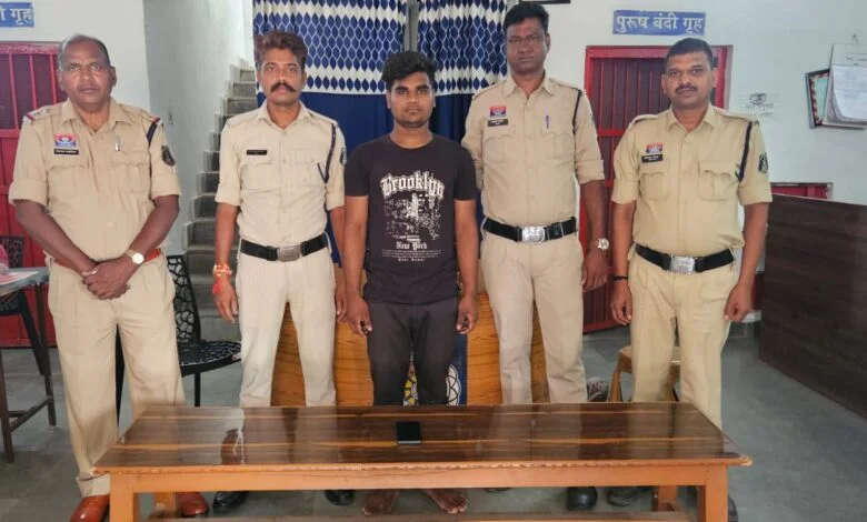 मोबाइल को लूटने की नीयत से अपने ही दोस्त की कर दी हत्या