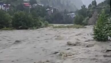 जम्मू-कश्मीर में बादल फटने से एक बार फिर तबाही, दर्जनों घर तबाह