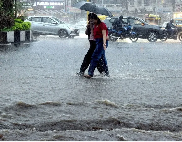 पिछले 24 घंटे में कई जगहों में हल्की-मध्यम बारिश, दो संभागों में अति वर्षा