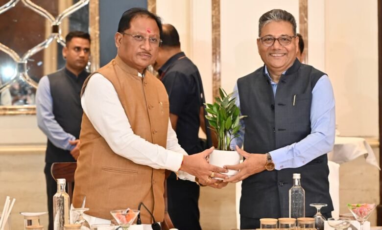 पीएम सूर्यघर मुफ्त बिजली योजना से 2027 तक 5 लाख हितग्राहियों को किया जाएगा लाभान्वित: मुख्यमंत्री श्री साय