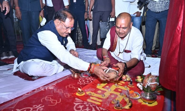 मुख्यमंत्री ने 51 महतारी सदनों का वर्चुअल शुभारंभ किया