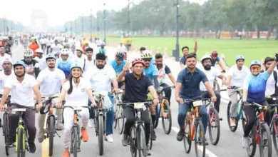 फिट रहने और स्वस्थ भारत के निर्माण के लिए स्वदेशी तरीकों को अपनाने के लिए अवश्य : डॉ. मनसुख मांडविया फिट रहने और स्वस्थ भारत के निर्माण के लिए स्वदेशी तरीकों को अपनाने के लिए अवश्य : डॉ. मनसुख मांडविया