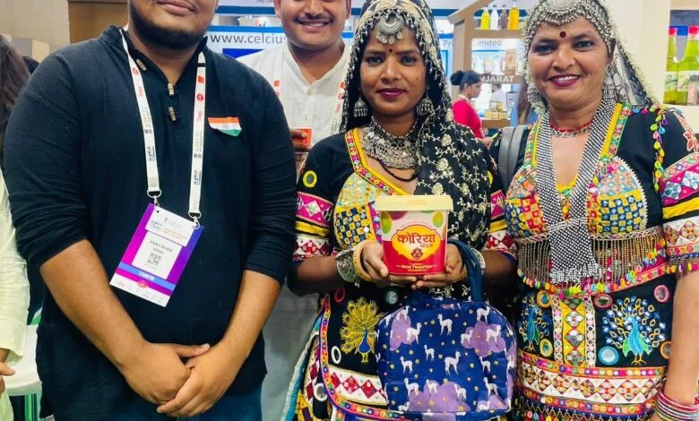 देश की राजधानी में कोरिया के ’अमृत मोदक’ और ‘अमृत अचार’ का भारी मांग