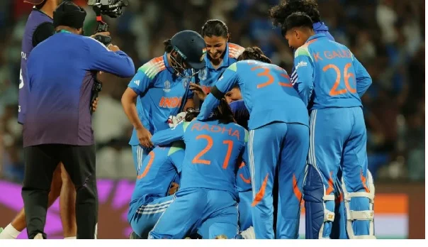 भारत की बेटियों ने रचा नया इतिहास, महिला क्रिकेट टीम विश्वकप के फाइनल में पहुँची भारत की बेटियों ने रचा नया इतिहास, महिला क्रिकेट टीम विश्वकप के फाइनल में पहुँची