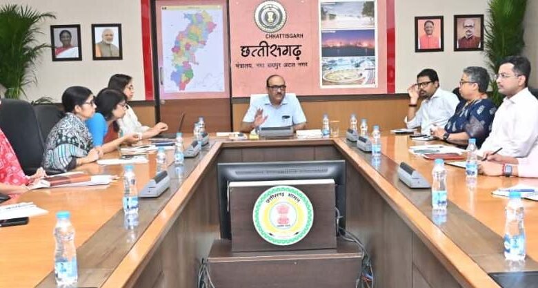 मुख्यमंत्री के निर्देशों पर त्वरित अमल सुनिश्चित करें: मुख्य सचिव श्री विकास शील