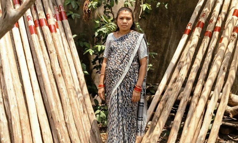 सेंट्रिंग प्लेट्स से मिला दी रश्मि के सपनों को सहारा….