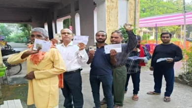 बिहार चुनाव : 121 सीटों पर मतदान जारी, जानें किन सीटों में कितना हुआ मतदान बिहार चुनाव : 121 सीटों पर मतदान जारी, जानें किन सीटों में कितना हुआ मतदान