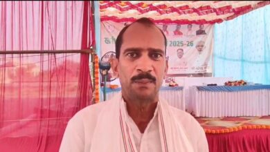 मुख्यमंत्री श्री साय ने विधानसभा के विशेष सत्र में पूर्व सदस्यों का किया पुण्य स्मरण मुख्यमंत्री श्री साय ने विधानसभा के विशेष सत्र में पूर्व सदस्यों का किया पुण्य स्मरण