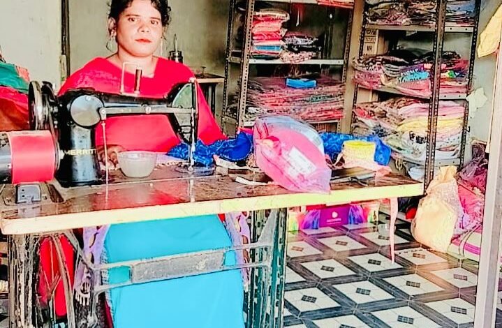 माओवाद प्रभावित क्षेत्र से निकलकर आत्मनिर्भरता की मिसाल बनीं श्रीमती सरोज पोडियाम