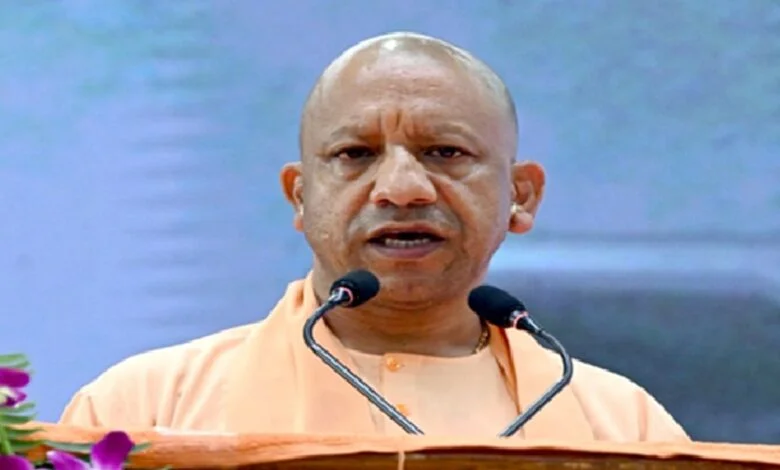 यूपी के स्कूलों में अब होगी ‘वंदे मातरम्’ का गायन अनिवार्य