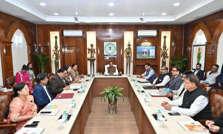 छत्तीसगढ़ राज्य बाल अधिकार संरक्षण आयोग ने प्रदेश के 6 विश्वविद्यालयों के साथ किया एमओयू