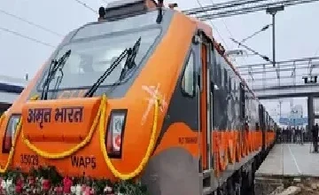 प्रधानमंत्री ने 9 नई अमृत भारत एक्सप्रेस ट्रेनों की घोषणा की सराहना की