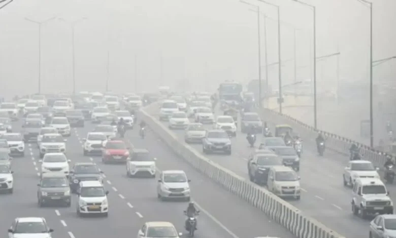 एक्यूआई में सुधार को देखते हुए दिल्ली-एनसीआर से चरण-3 के हटाए प्रतिबंध