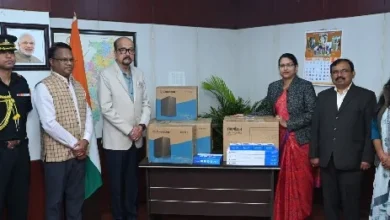 राज्यपाल डेका ने कस्तूरबा गांधी बालिका आवासीय विद्यालय को प्रदान किए पांच कम्प्यूटर