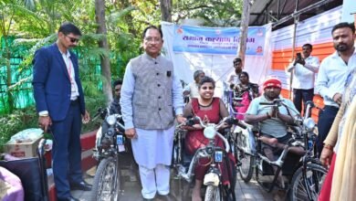 मुख्यमंत्री जनदर्शन में दिव्यांगजनों को मिली राहत