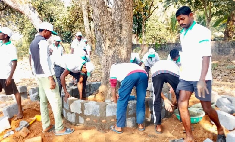 मजदूर से ‘राजमिस्त्री’  का सफर