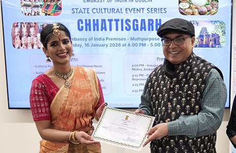 छत्तीसगढ़ की कला आयरलैंड तक पहुँची: डबलिन में छत्तीसगढ़ की लोकसंस्कृति की गूंज छत्तीसगढ़ की कला आयरलैंड तक पहुँची: डबलिन में छत्तीसगढ़ की लोकसंस्कृति की गूंज