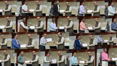 ई-ऑफिस में उत्कृष्ट कार्य करने वाले अधिकारी-कर्मचारियों को मुख्य सचिव ने किया सम्मानित