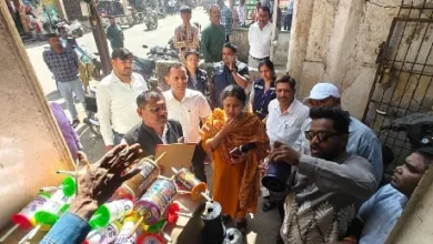 चाइनीज मांझा पर सख्त कार्रवाई, 165 नग प्रतिबंधित चाइनीज मांझा जब्त चाइनीज मांझा पर सख्त कार्रवाई, 165 नग प्रतिबंधित चाइनीज मांझा जब्त