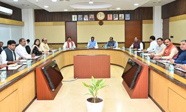 कैबिनेट फैसला : होली के पहले समर्थन मूल्य पर धान बेचने वाले किसानों को 3100 रूपए प्रति क्विंटल एकमुश्त