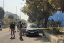 वेलेंटाइन डे पर कार के अंदर मिले युवक-युवती के शव