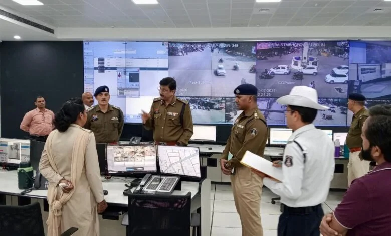 पुलिस कमिश्नर ने किया आईटीएमएस का निरीक्षण, ईटीएमएस के कैमरों से ही बनाए जाएंगे शत प्रतिशत ई-चालान पुलिस कमिश्नर ने किया आईटीएमएस का निरीक्षण, ईटीएमएस के कैमरों से ही बनाए जाएंगे शत प्रतिशत ई-चालान