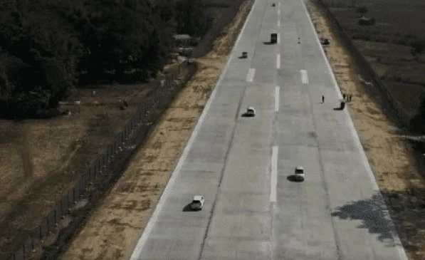 असम में मोरन के पास राष्ट्रीय राजमार्ग पर आपातकालीन लैंडिंग सुविधा जल्द