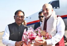 तीन दिवसीय छत्तीसगढ़ दौरे पर पहुंचे केंद्रीय गृह एवं सहकारिता मंत्री श्री अमित शाह : मुख्यमंत्री श्री विष्णुदेव साय ने स्वामी विवेकानंद विमानतल पर किया आत्मीय स्वागत