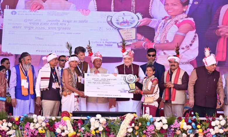 माँ दंतेश्वरी की धरती पर संस्कृति का उत्सव: बस्तर पंडुम 2026 ने जीता दिल