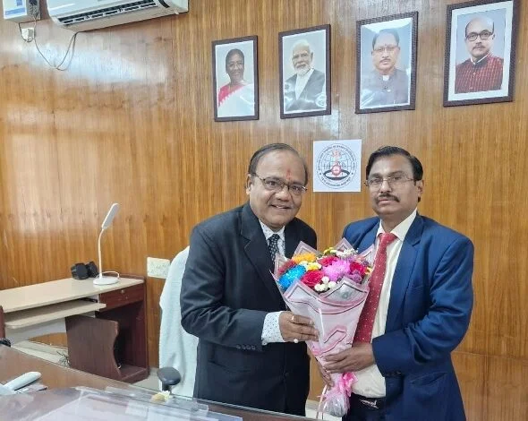 केटीयू में प्रो. मनोज दयाल ने संभाला कुलपति का पदभार