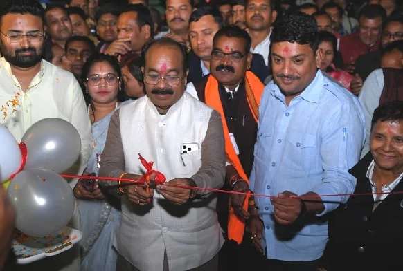 रतनपुर में बनेगा भव्य ऑडिटोरियम, डिप्टी सीएम ने की घोषणा रतनपुर में बनेगा भव्य ऑडिटोरियम, डिप्टी सीएम ने की घोषणा