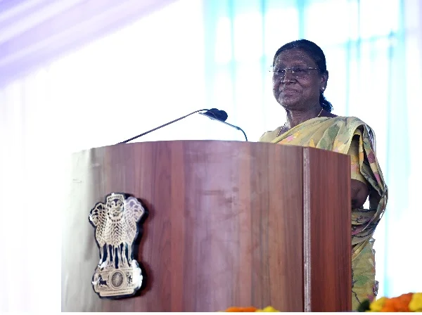राष्ट्रपति ने जमशेदपुर में श्री जगन्नाथ मंदिर के भूमि पूजन समारोह में भाग लिया राष्ट्रपति ने जमशेदपुर में श्री जगन्नाथ मंदिर के भूमि पूजन समारोह में भाग लिया