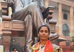 बस्तर की सरपंच जयंती कश्यप दिल्ली में हुई सम्मानित