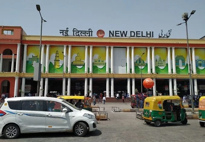 अमृत भारत स्टेशन योजना : दिल्ली में 13 रेलवे स्टेशनों का पुनर्विकास