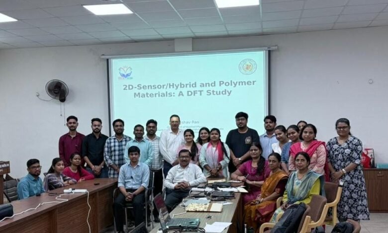 रुसा प्रशिक्षण कार्यक्रम के दूसरे दिन मिली कंप्यूटेशनल नैनोमटेरियल्स और उन्नत अनुसंधान तकनीकों की जानकारीः डॉ. तपेश चंद्र गुप्ता