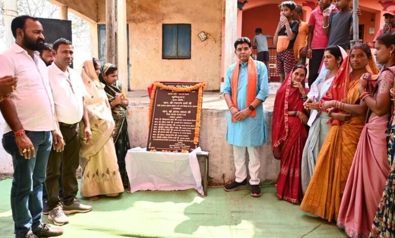 सरकार  आधारभूत ढांचे को मजबूत करने लगातार काम कर रही-मंत्री श्री टंक राम वर्मा